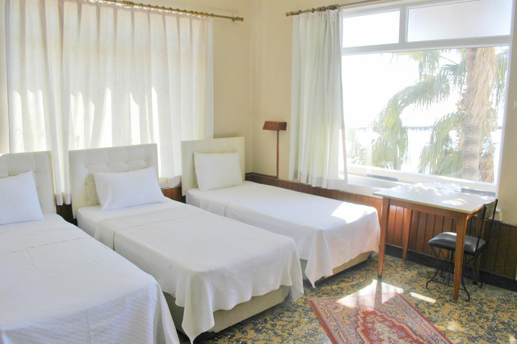 Lades Hotel シリフケ 部屋 写真
